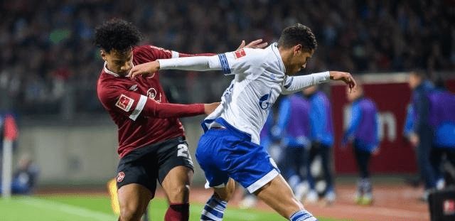 会上透露 会上透露